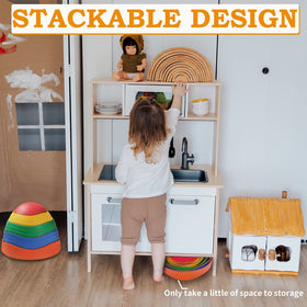 Makarci stepping stones made from durable PP material for outdoor use.