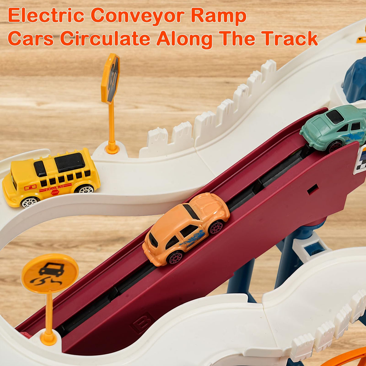 MAKUQI colorful railcar vehicles brighten the track for shared play.