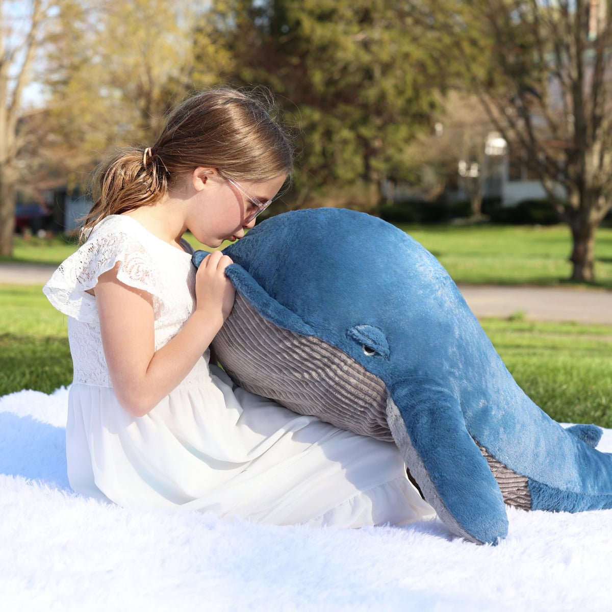 MaoGoLan blue whale plush 4 ft for cozy room decor and hugs.
