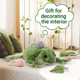 MaoGoLan frog plush family packaged for display and gifting.