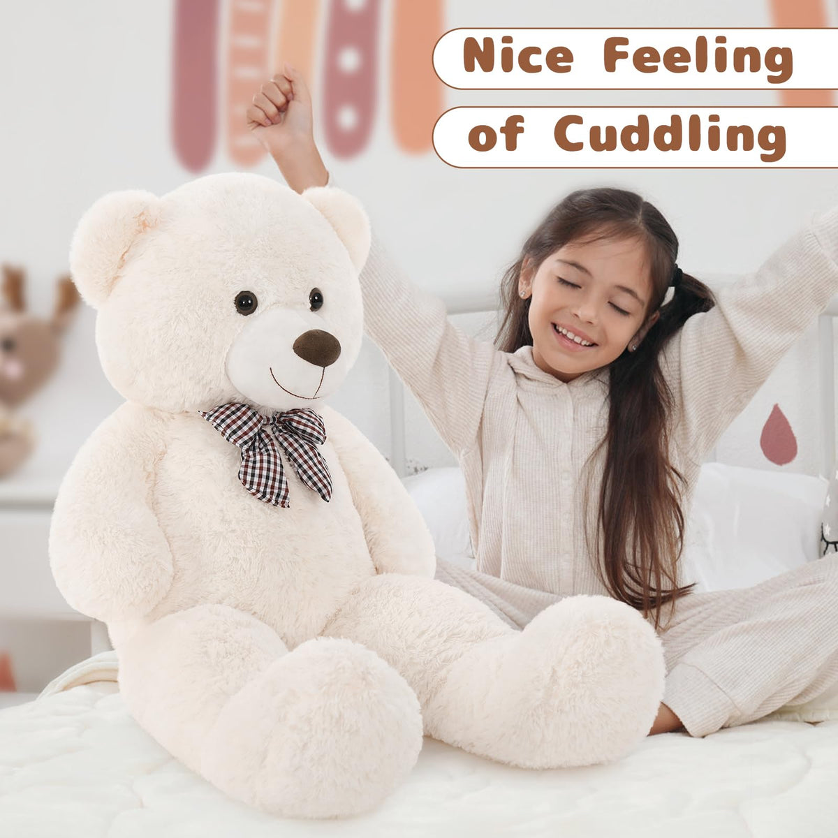 MaoGoLan giant teddy bear family cuddle moments