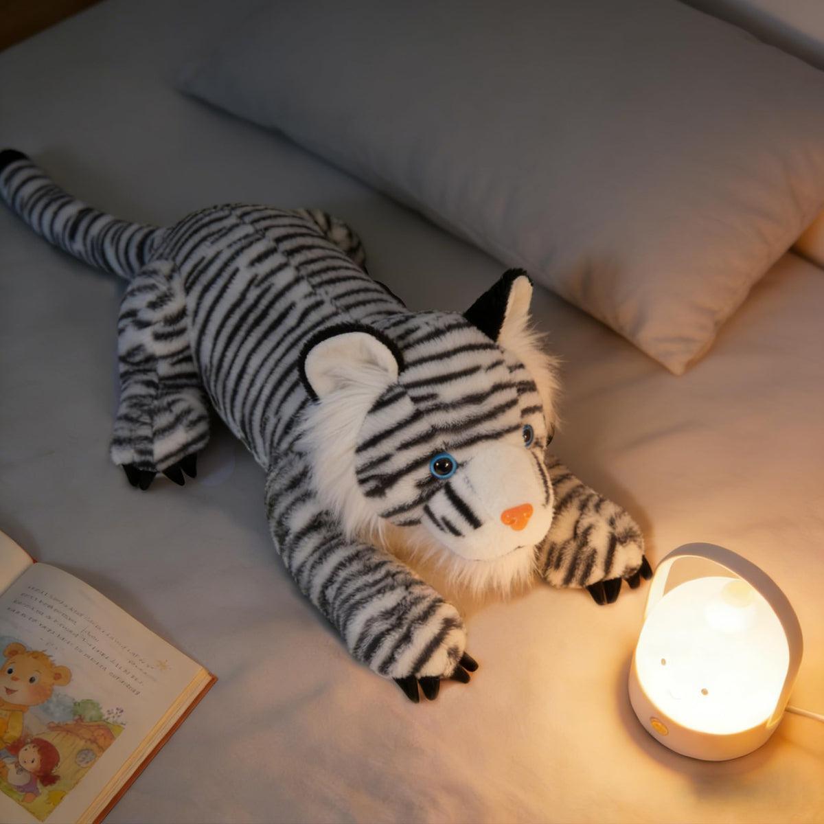 MaoGoLan fur detail highlights plush texture and bold stripes for imaginative play