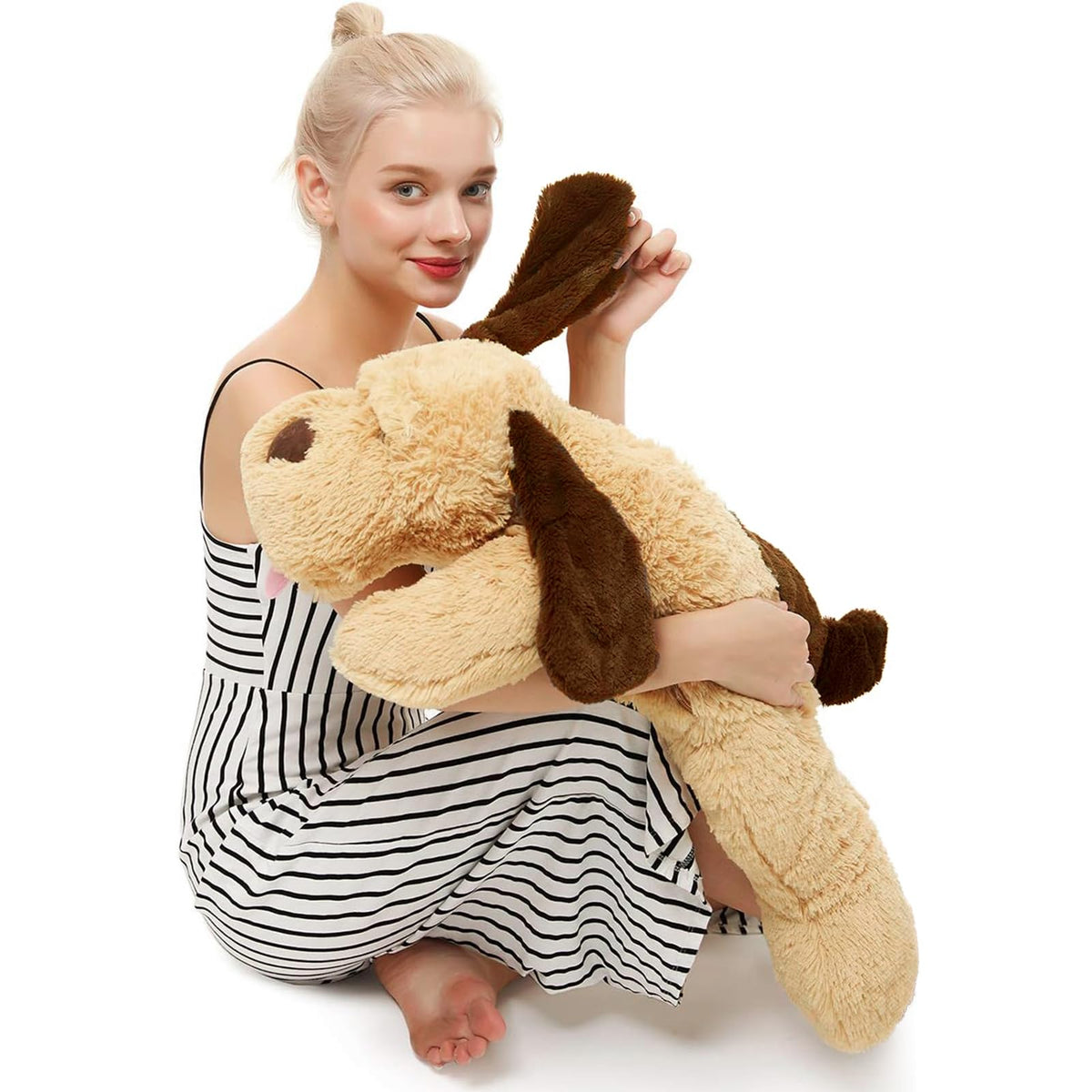 MaoGoLan puppy decor idea for bedroom or living room accents