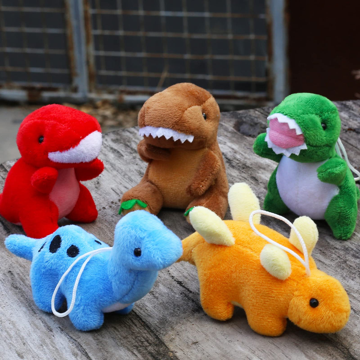 Mapixo plush dinosaur ankylosaurus; sturdy, textured dino ideal for prizes and reward shelves