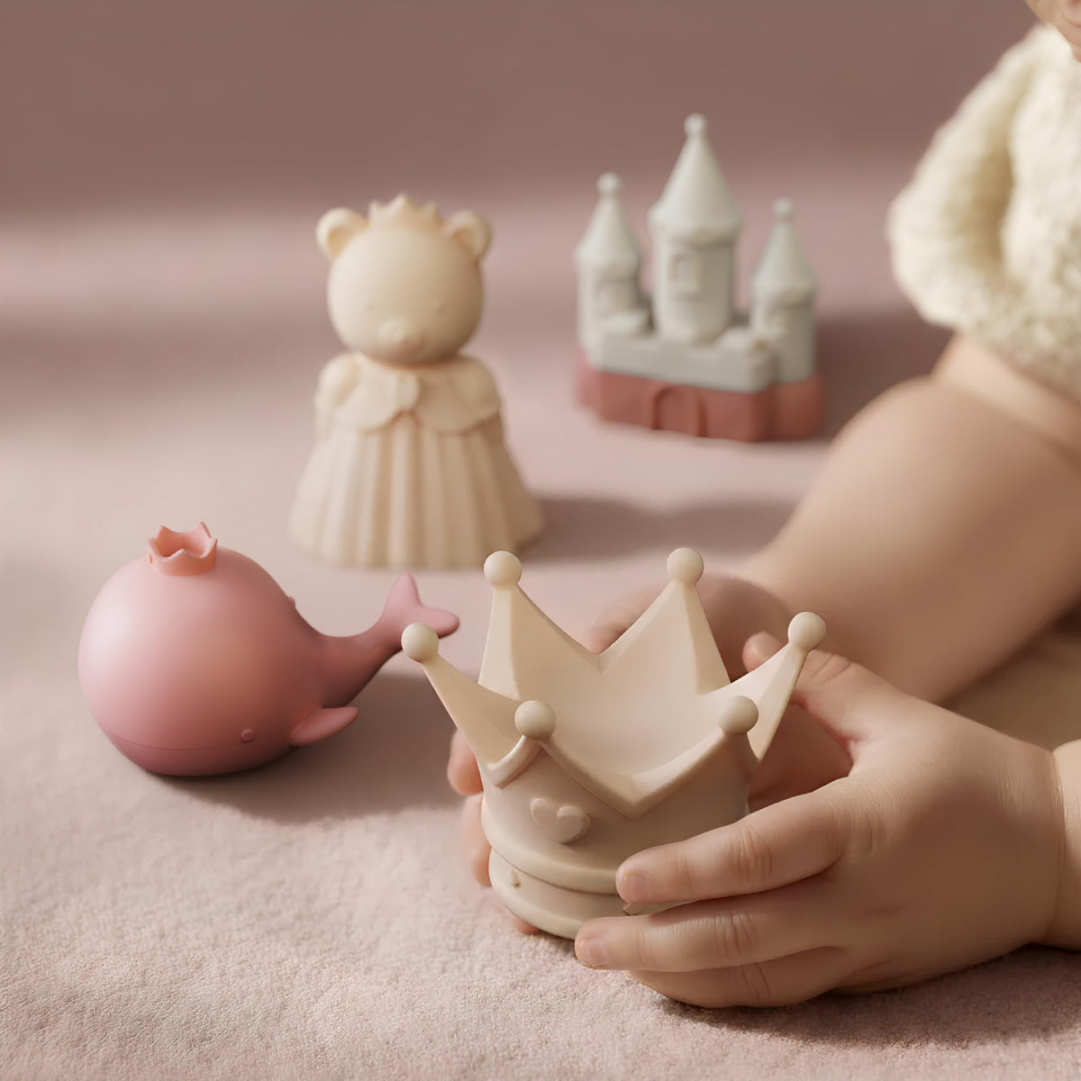MarcZero princess stackable bath toy in pink encourages fine motor skills