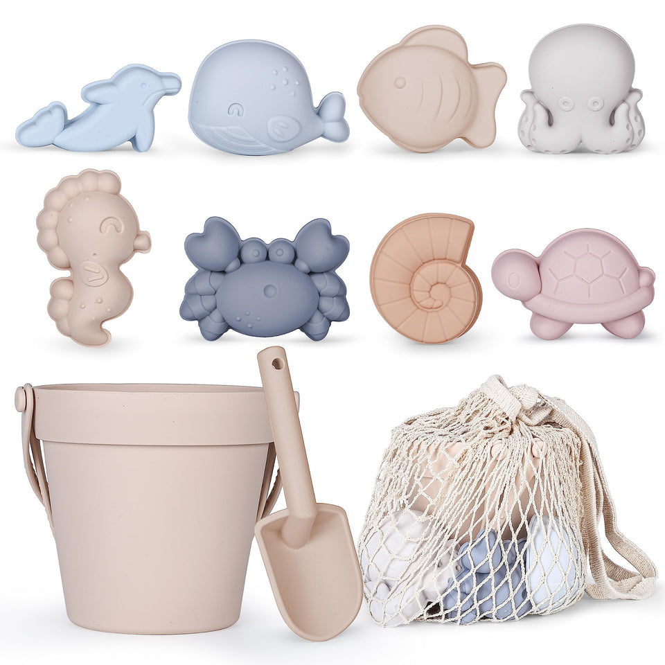 MarcZero silicone beach bucket for durable, mess-free sand play in sunshine