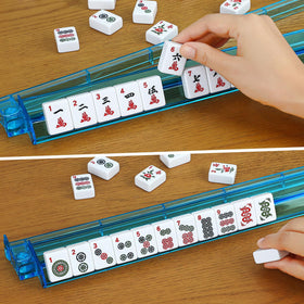 Marllifenney dice and money chips included for quick, authentic gameplay.