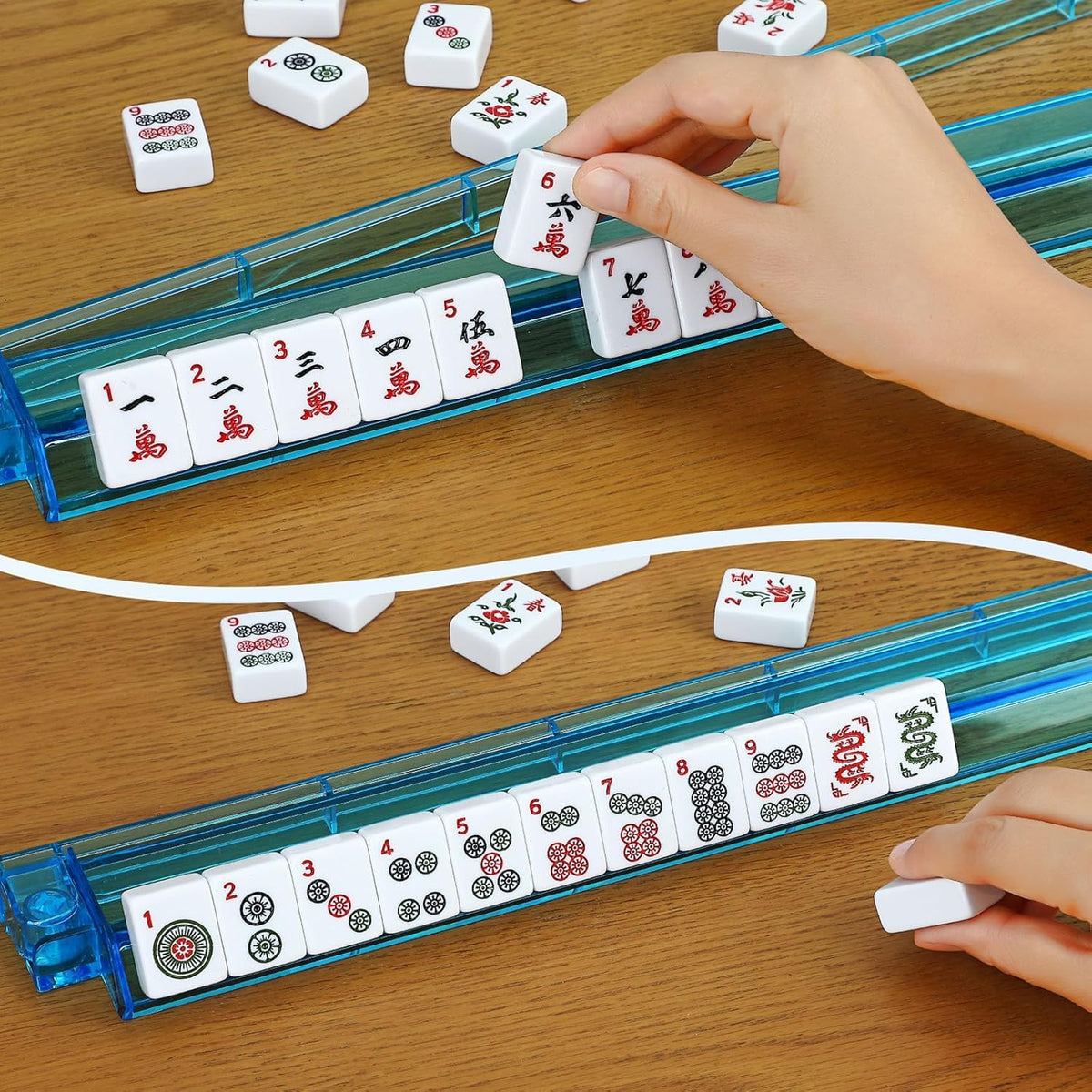 Marllifenney pushers and racks streamline gameplay and storage.