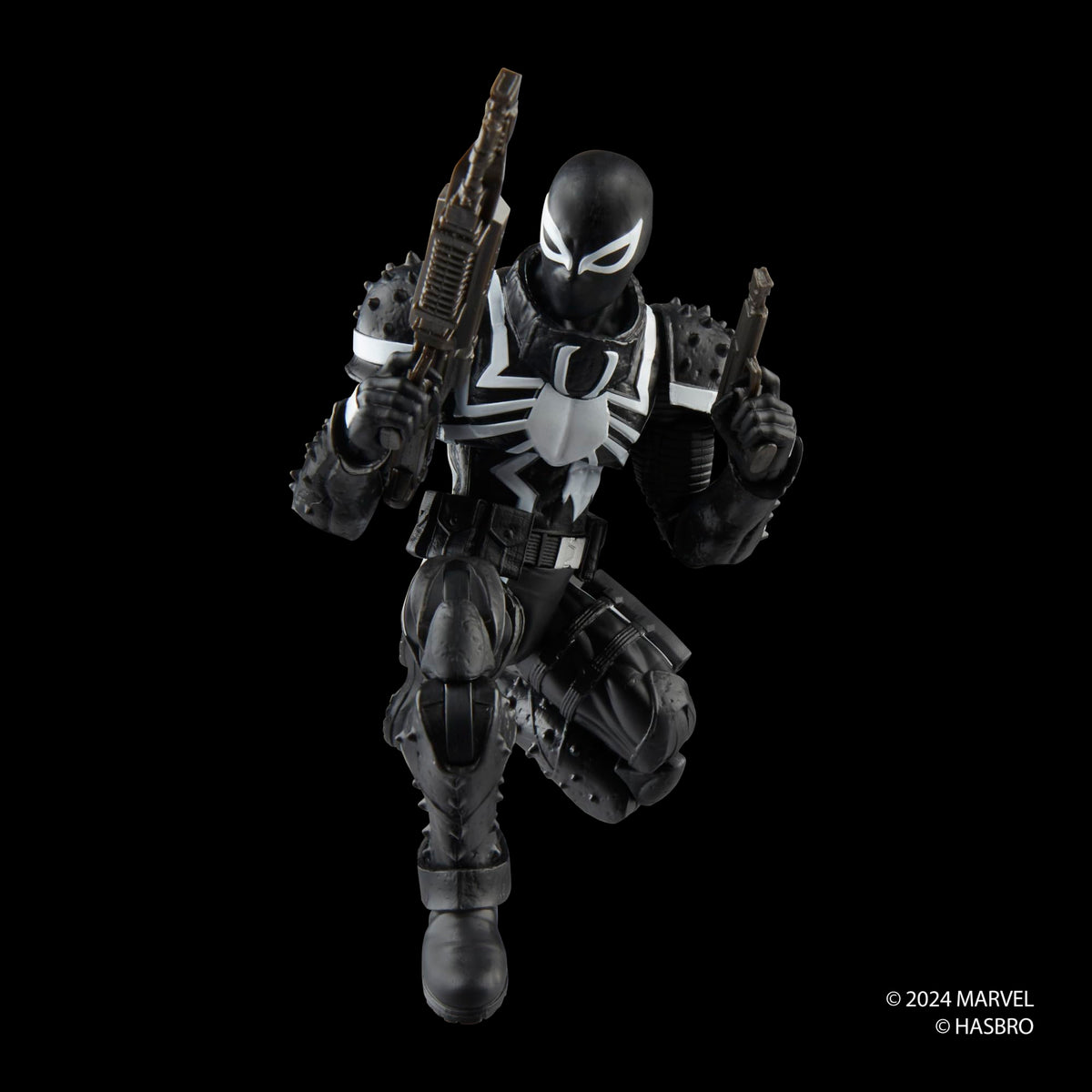 Over 20 articulation points enable dramatic shelf scenes for Agent Venom.