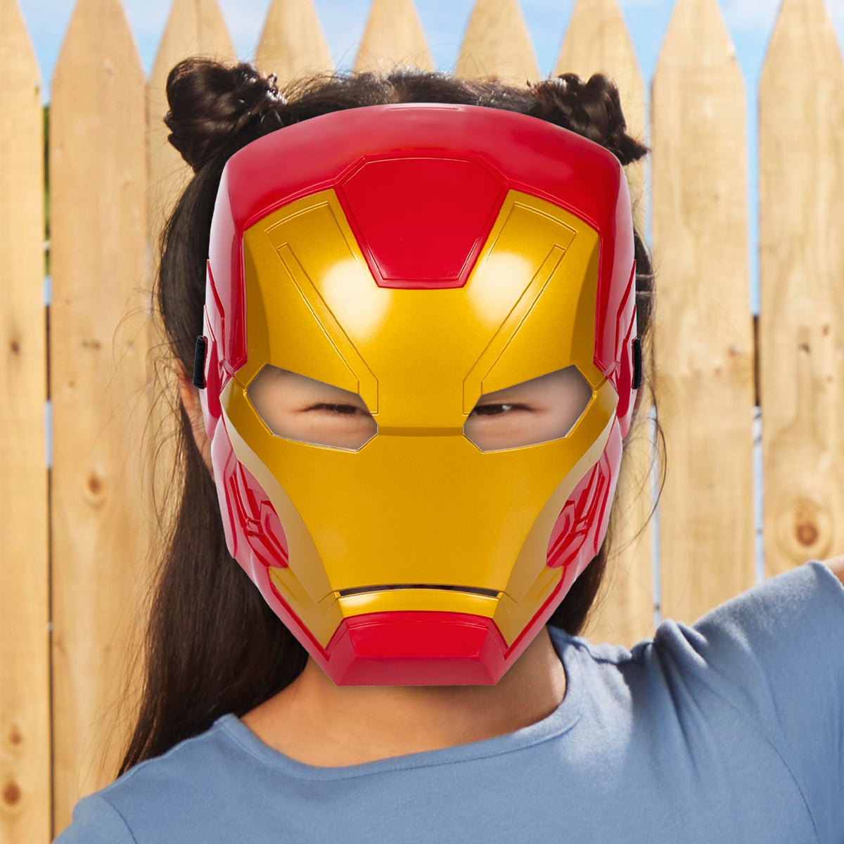 Marvel Avengers multipack box showing Iron Man and Hulk masks for imagination.