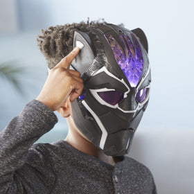 Marvel Black Panther Vibranium Power FX Mask pulsating lights for dramatic play moments.