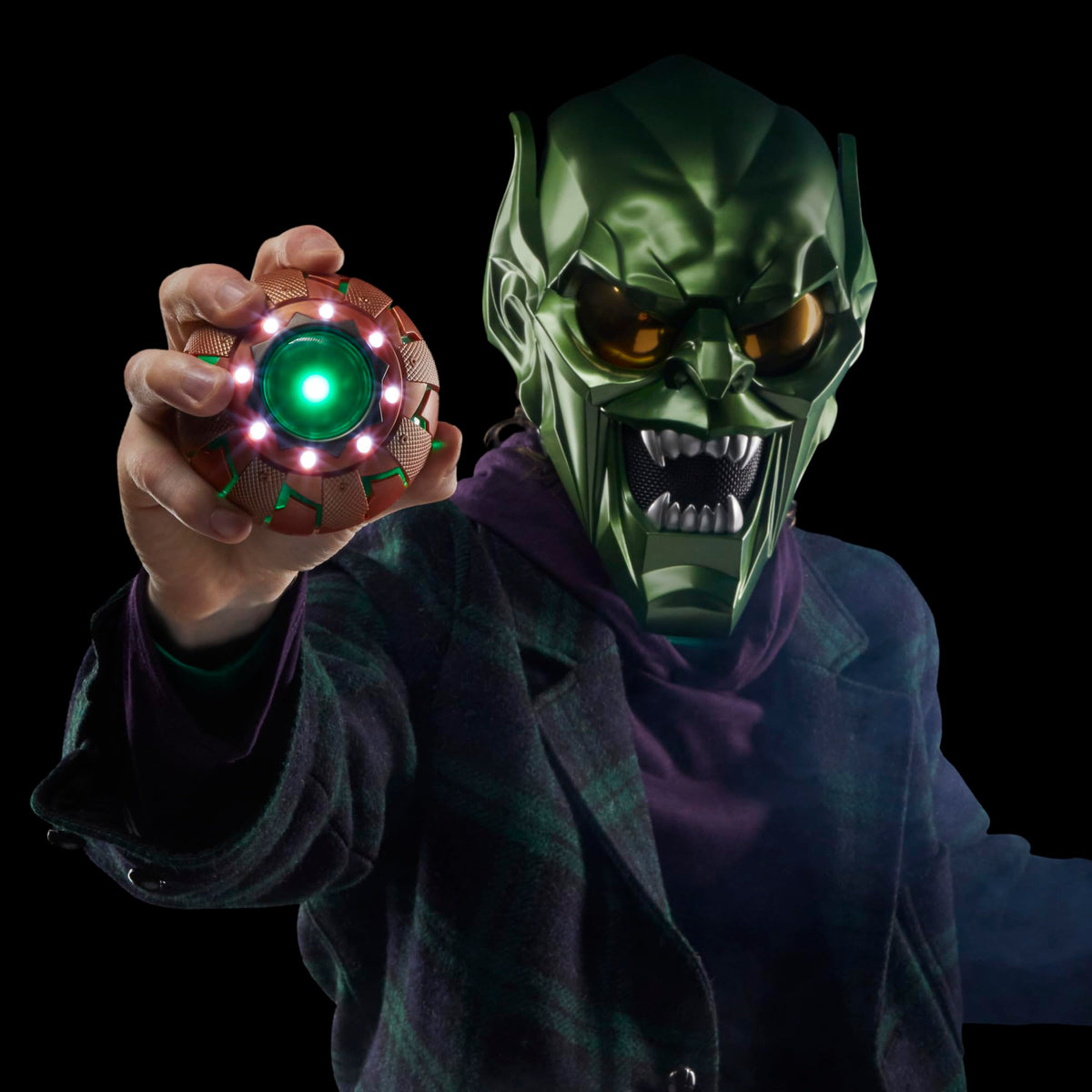 Movie-accurate sculpting and detailing on Marvel Legend pumpkin display