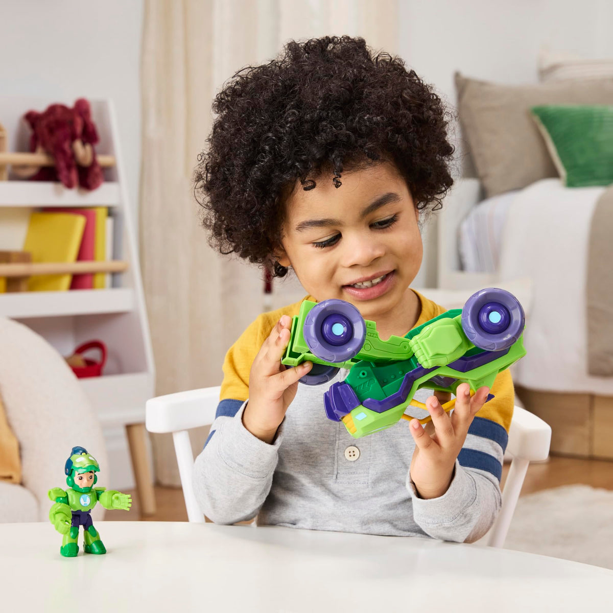 Marvel Iron Man 2-in-1 design inspired by Disney Jr. show