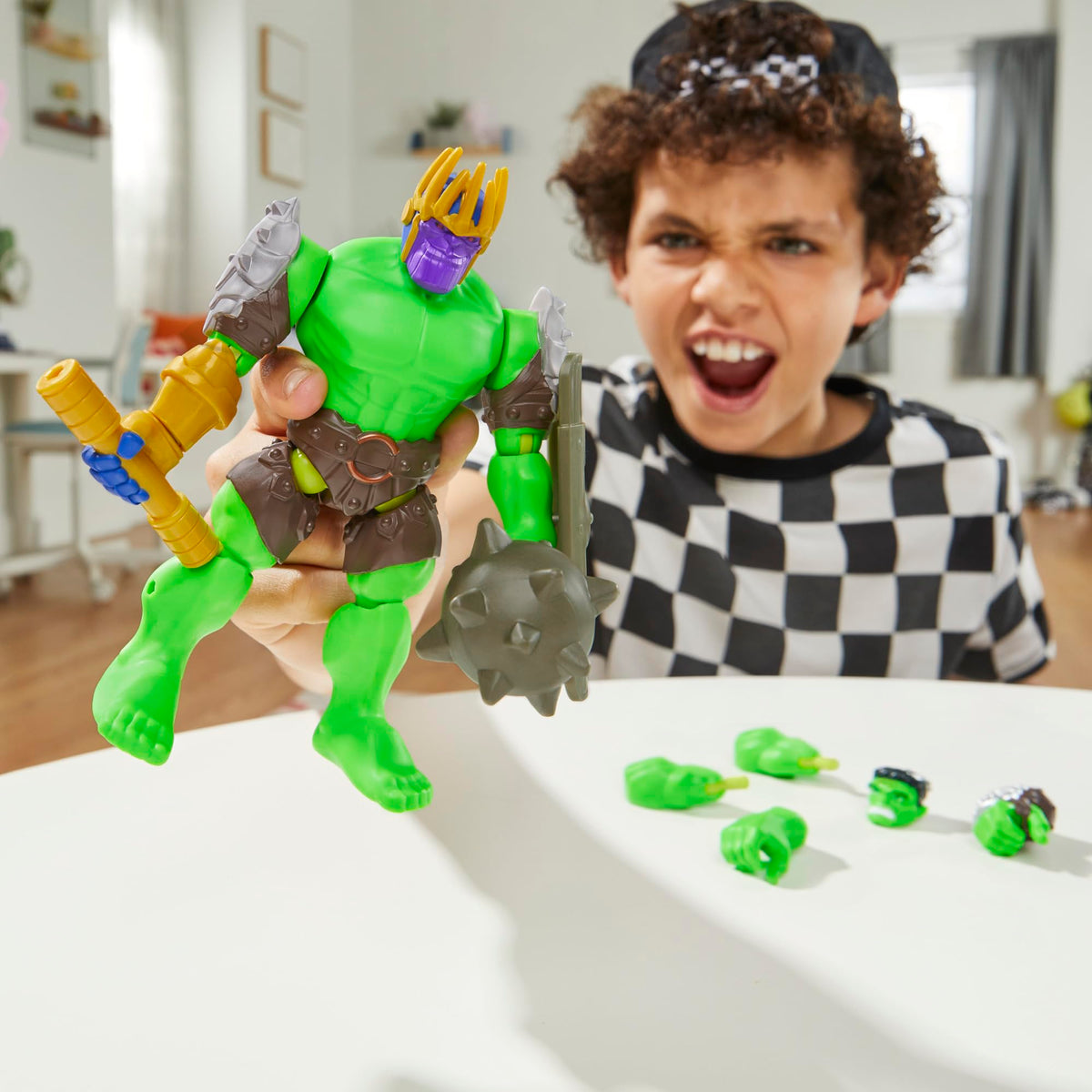 Marvel MixMashers creative mash poses encourage imaginative play.
