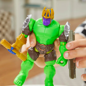 Marvel MixMashers 5-inch scale keeps figures compact for easy display.