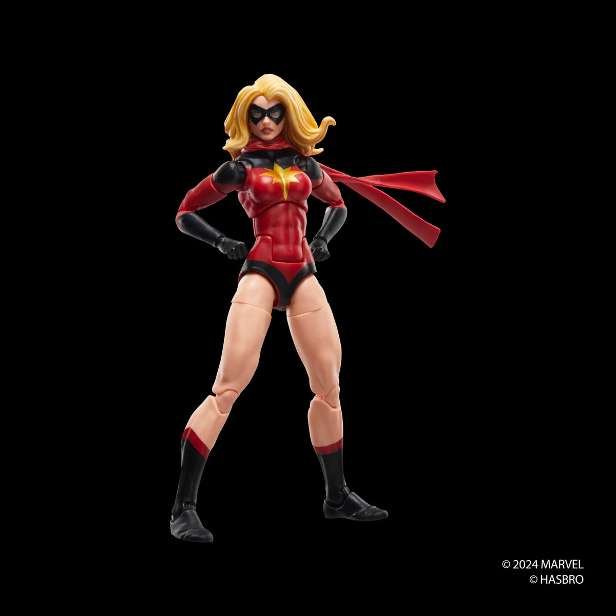Marvel MVL Legends Yellow 2 side view emphasizes heroic profile.