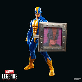 Marvel Secret Wars cardback packaging aligning with shelf displays.