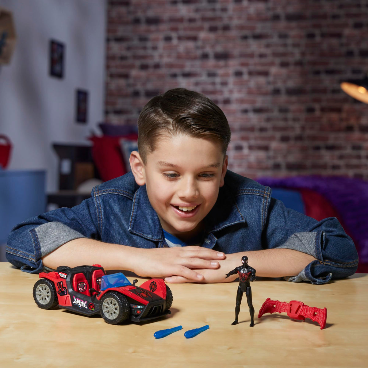 Two figures in the Remix Racer for collaborative pretend play