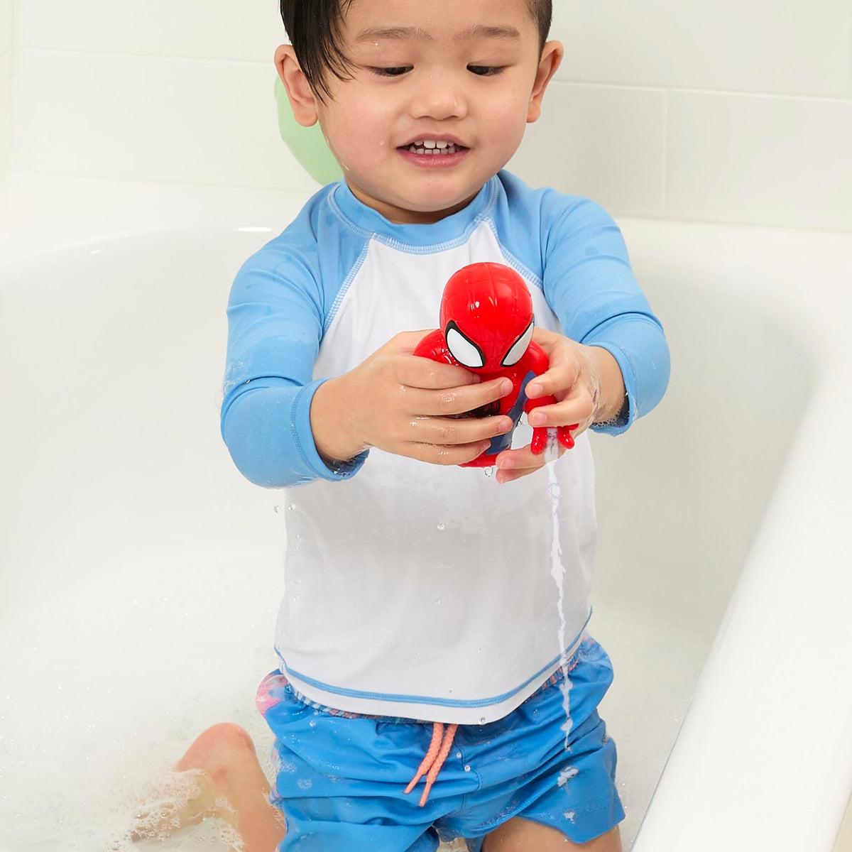 Marvel Spidey and Friends bath squirter Rhino promotes active bath time fun
