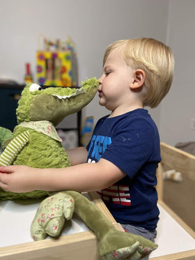 Mary Meyer Marshmallow Gator soft snout detail for gentle play.