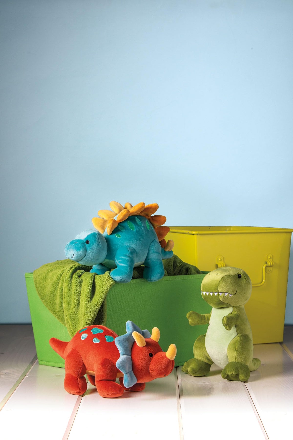 Ideal 10-inch size makes a cozy travel companion.