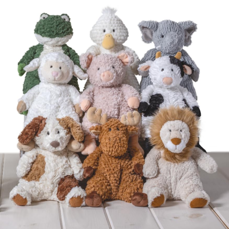 Mary Meyer Snuggables Dog texture highlights soft fabrics perfect for hugs.