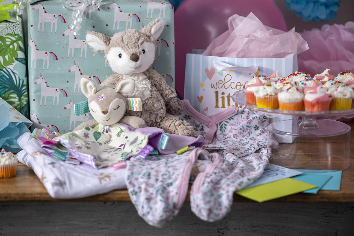 Easy-care Flora Fawn set ready for cuddles and travel.