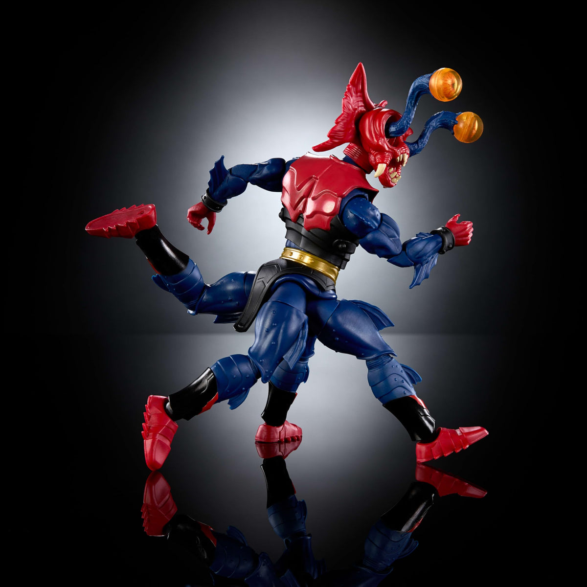 Masters of the Universe Mantenna offers 30 points of articulation for dynamic poses