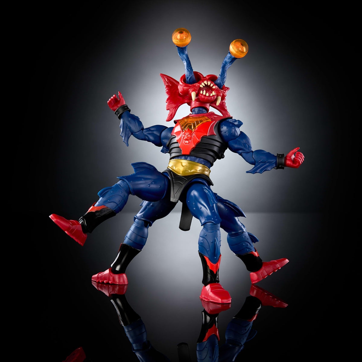 Masters of the Universe Mantenna blaster paired with eyes for dramatic action