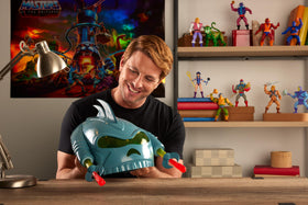 Masters of the Universe Origins cockpit window includes a throne seat for Skeletor's command