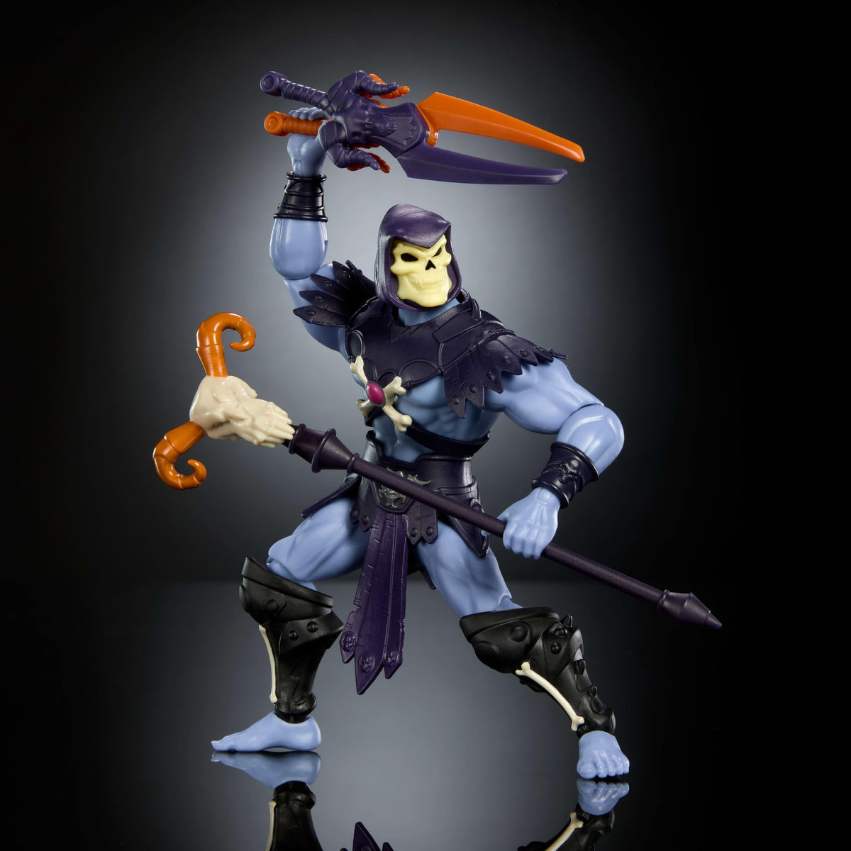 Articulation detail highlighting 16 points for dynamic battle poses