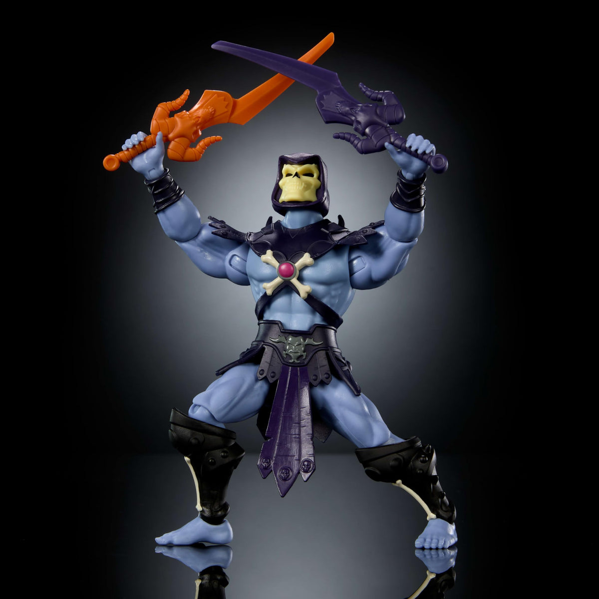 Skeletor Origins swords combined into double-edged weapon for action