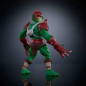 Removable helmet and armor pieces for mix-and-match display