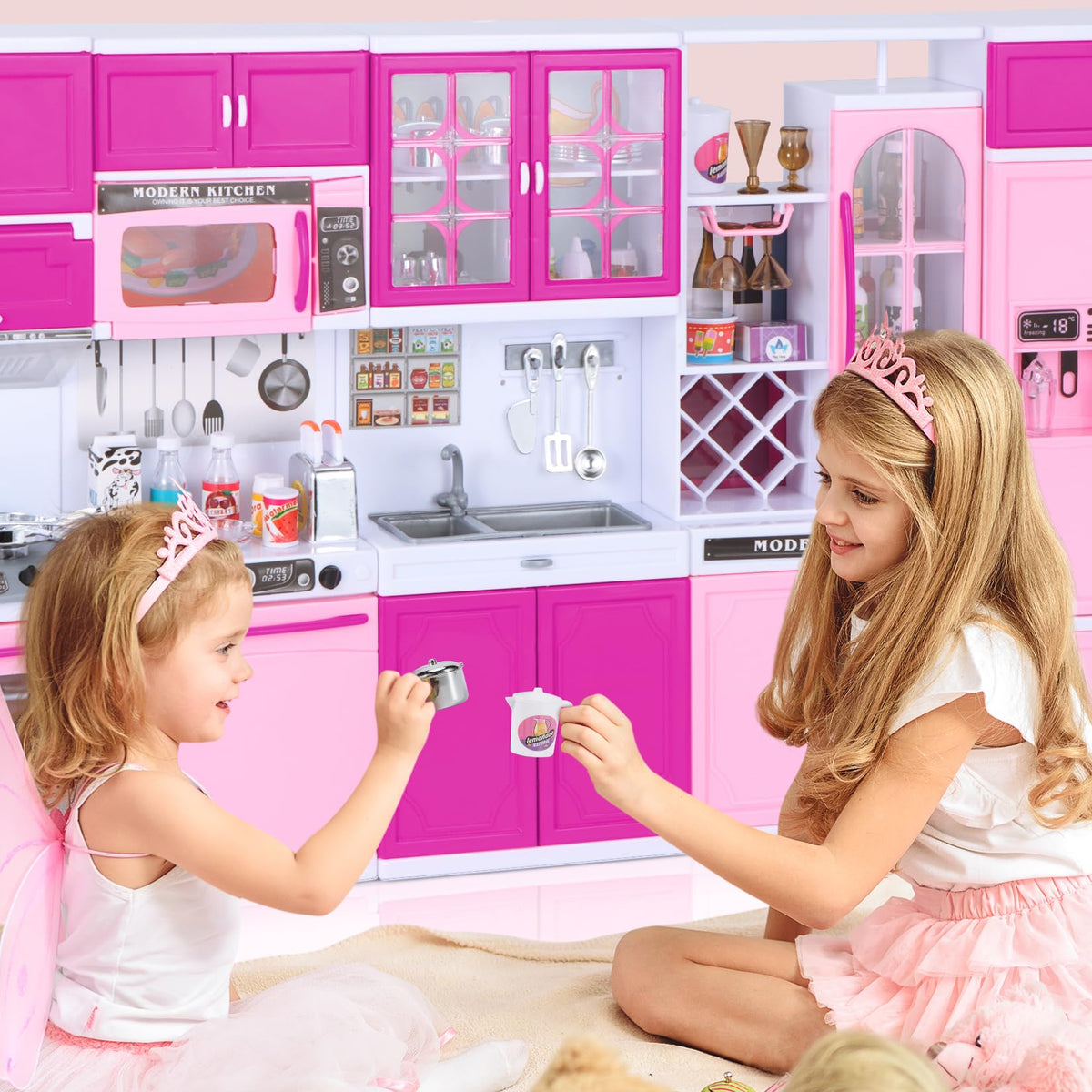 Mastom Kitchen Playset refrigerator keeps pretend groceries organized