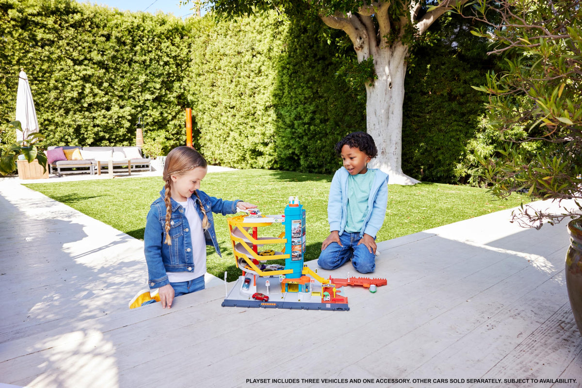Matchbox Transportation Center rooftop helipad for helicopter landings and launches.