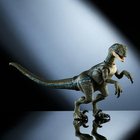 Mattel Jurassic World Hammond Blue Deluxe Box enhances collector presentation.