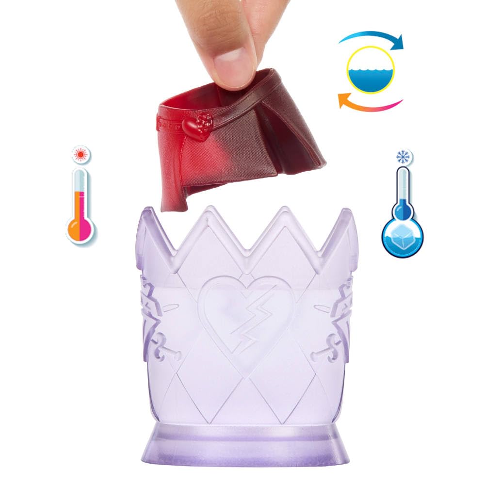 Mattel Disney Descendants Rise of Red fizz and slime moment invites tactile fun.