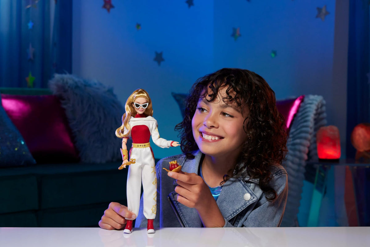 Mattel Nova Bright blood-fruit accessory for dramatic display and storytelling.
