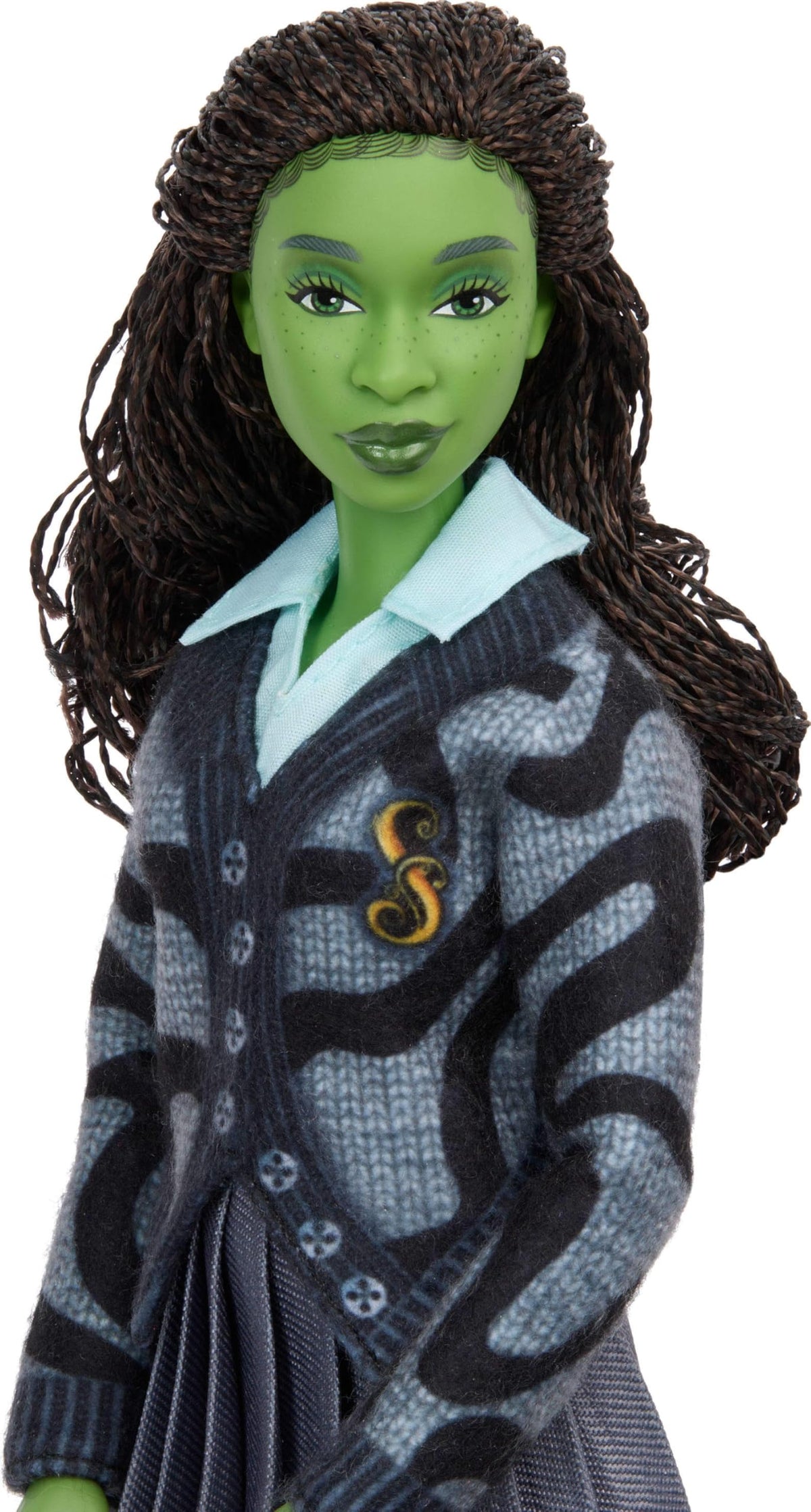 Mattel Elphaba removable school uniform enables versatile storytelling options.