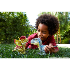 Mattel Jurassic World Beta Velociraptor 7in-scale fits compact shelves and displays.
