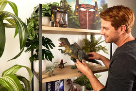 Close-up of 21 articulations on Mattel Giganotosaurus for dynamic posing