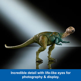 Mattel Dryosaurus wired tail enables lifelike balance in poses.