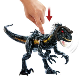Glowing red eyes and sharp claws create dramatic play scenarios and suspenseful storytelling.