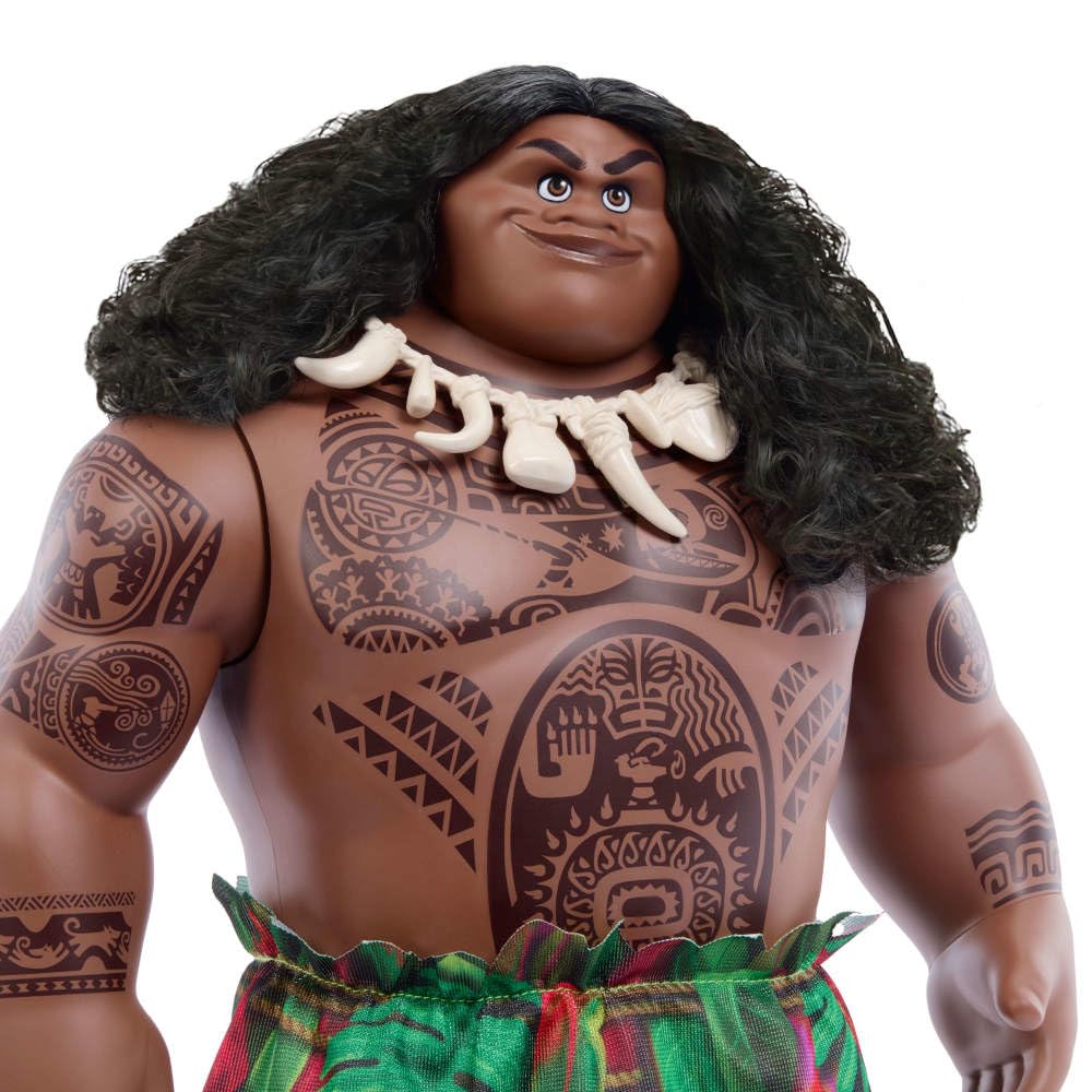 Mattel Maui hook accessory adds dramatic adventures for storytelling.