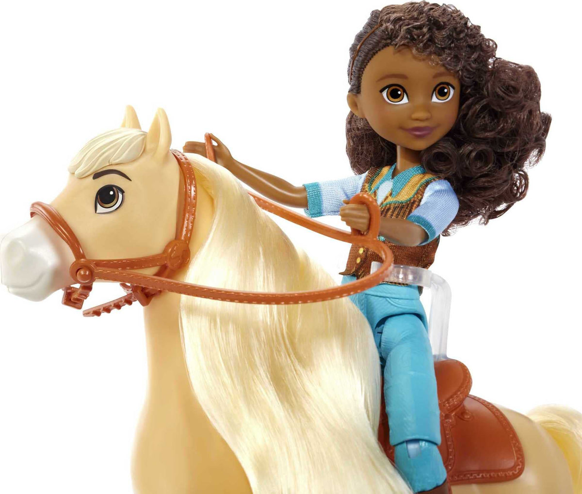 Mattel Spirit Untamed Pru doll with 7 joints supports dynamic posing and storytelling.