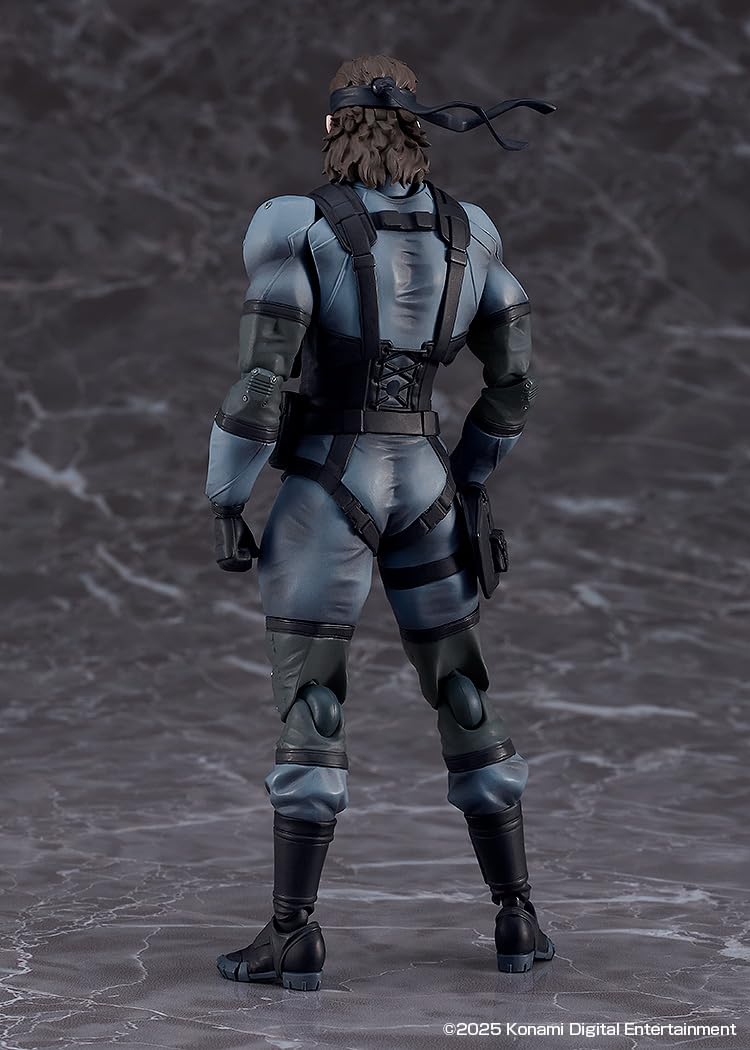 Max Factory Solid Snake chest articulation enables dynamic action poses.