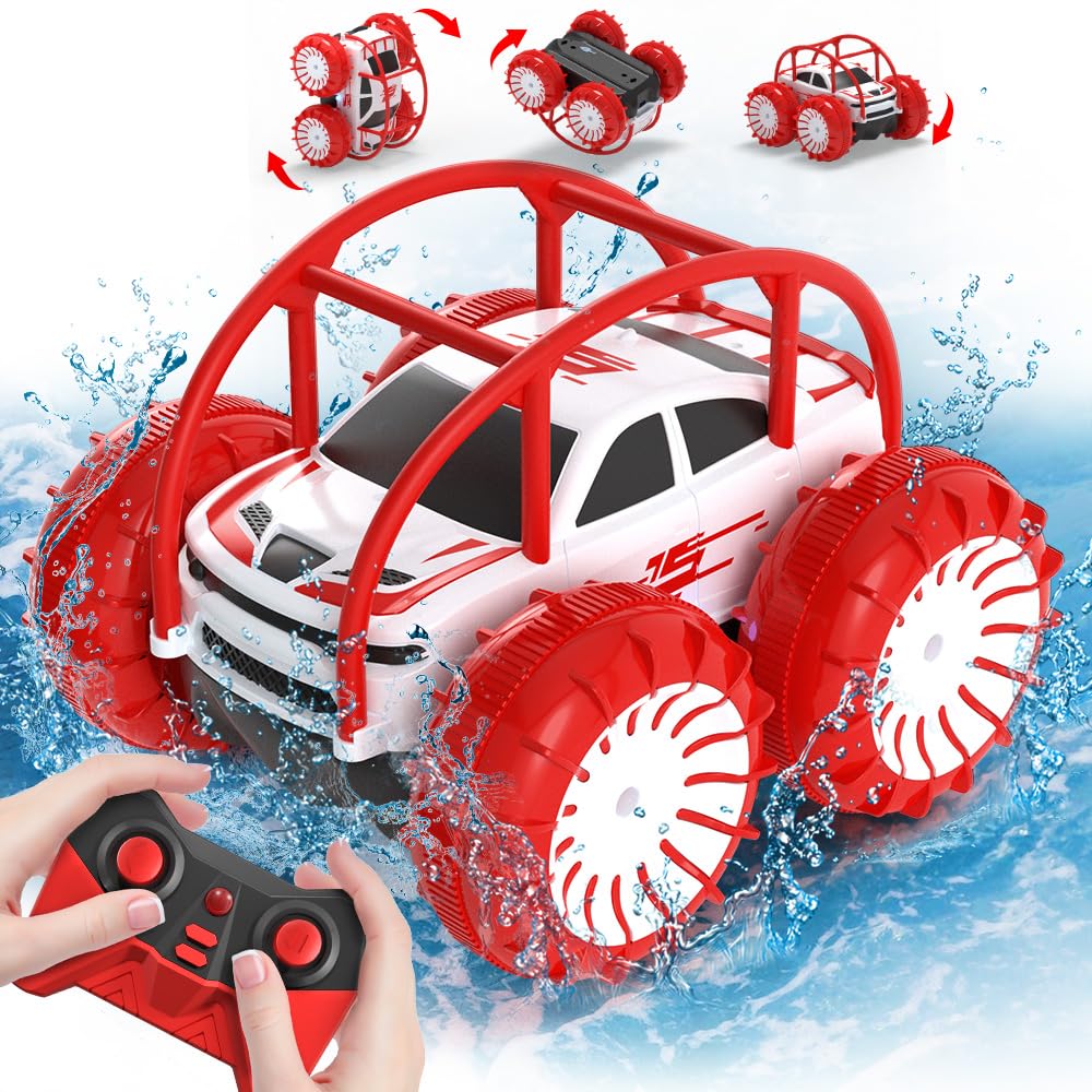 MaxTronic Amphibious RC Car in water for outdoor play