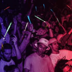 M.best safe plastic fiber optic wands durable and kid friendly for kids' parties.