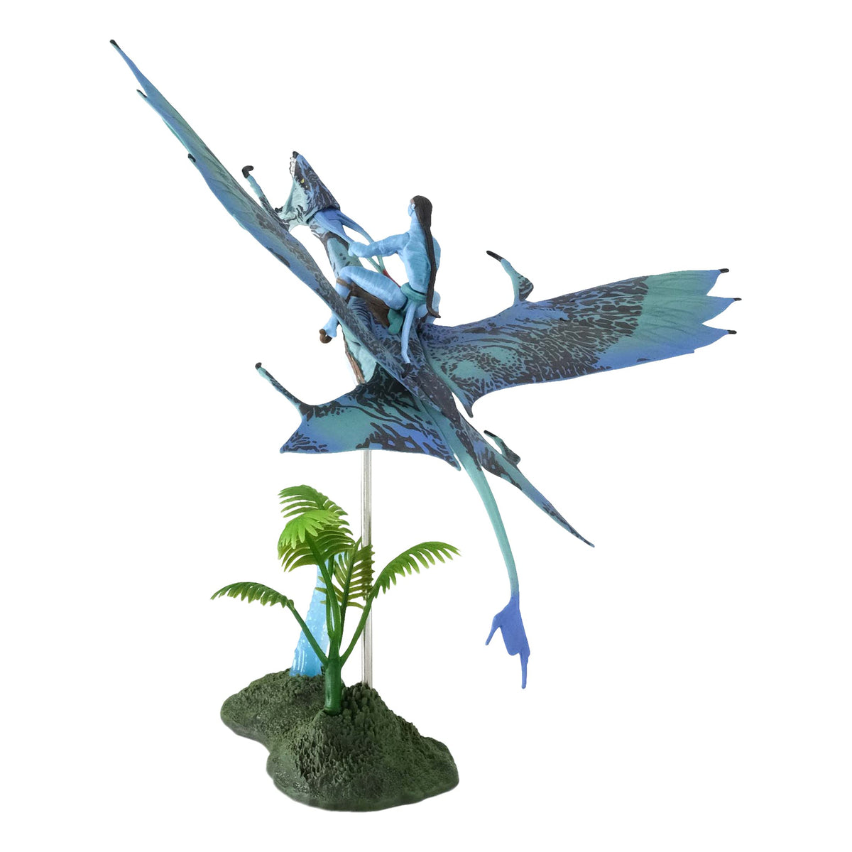 McFarlane Toys Avatar deluxe World of Pandora set boosts shelf presence.
