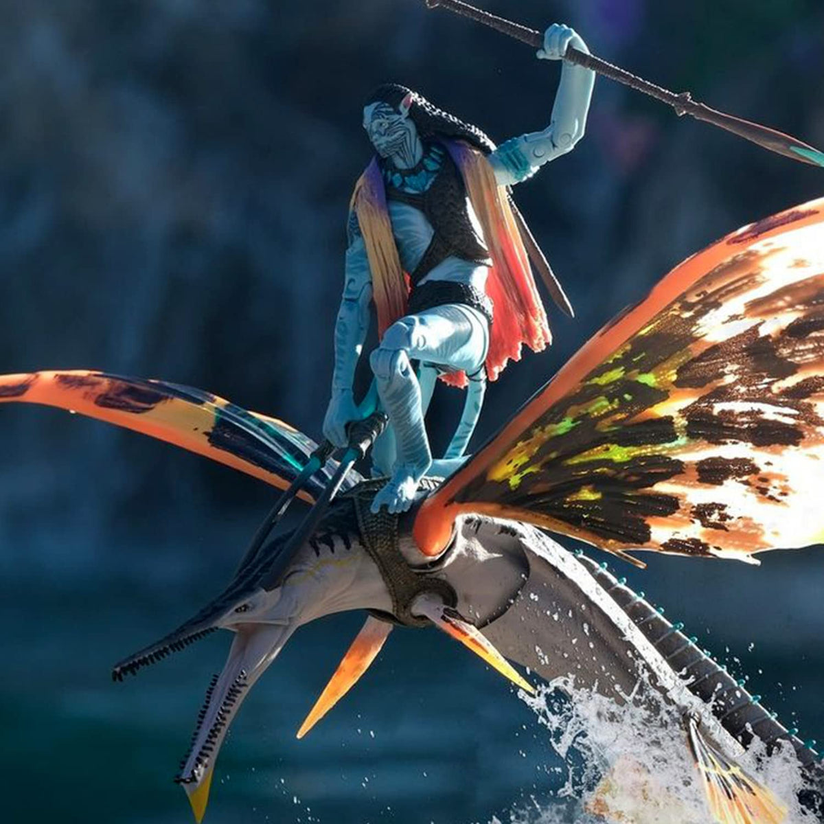 Tonowari articulation with 22 moving parts enables dynamic posing